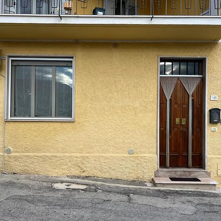 Il Mondo Di Leo Tocco da Casauria Bagian luar foto